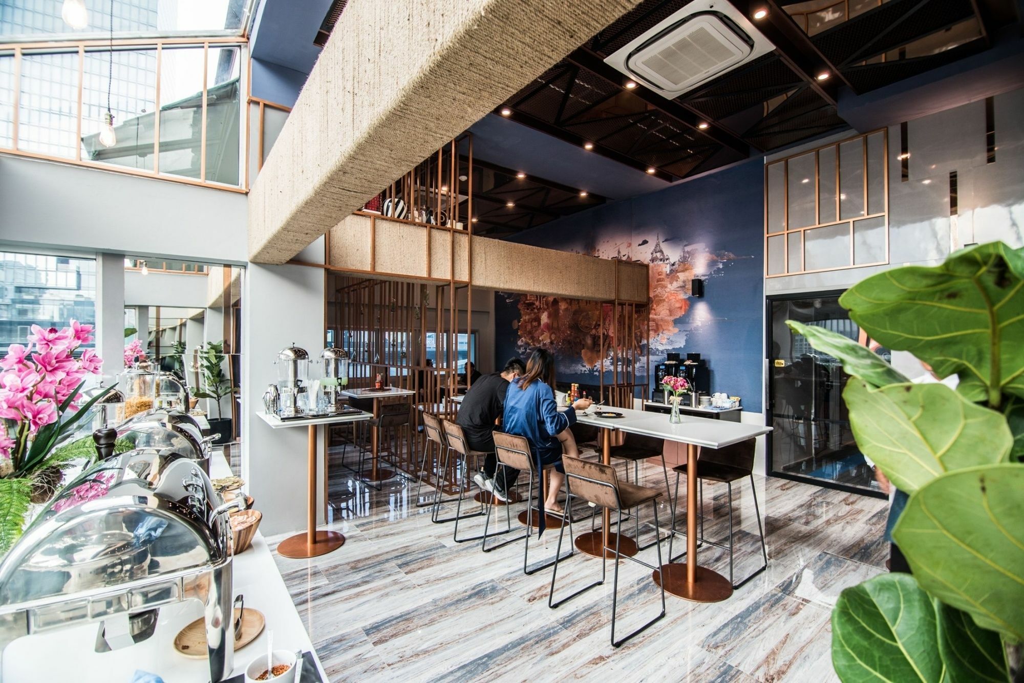 Sora Hotel Silom Бангкок Екстер'єр фото